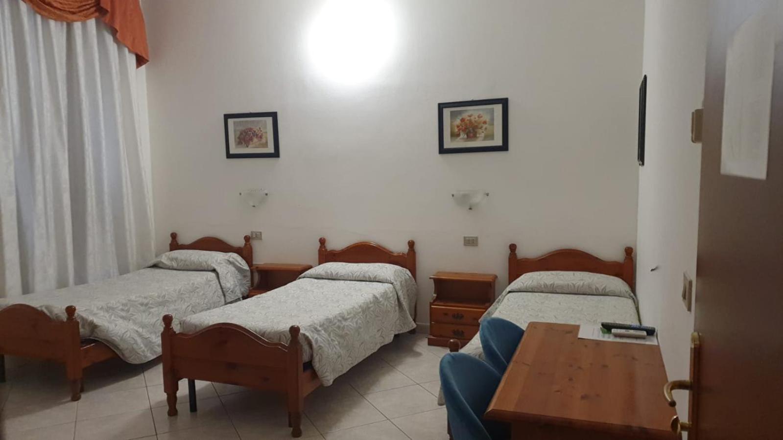 Hotel 4 Mori Cagliari Dış mekan fotoğraf