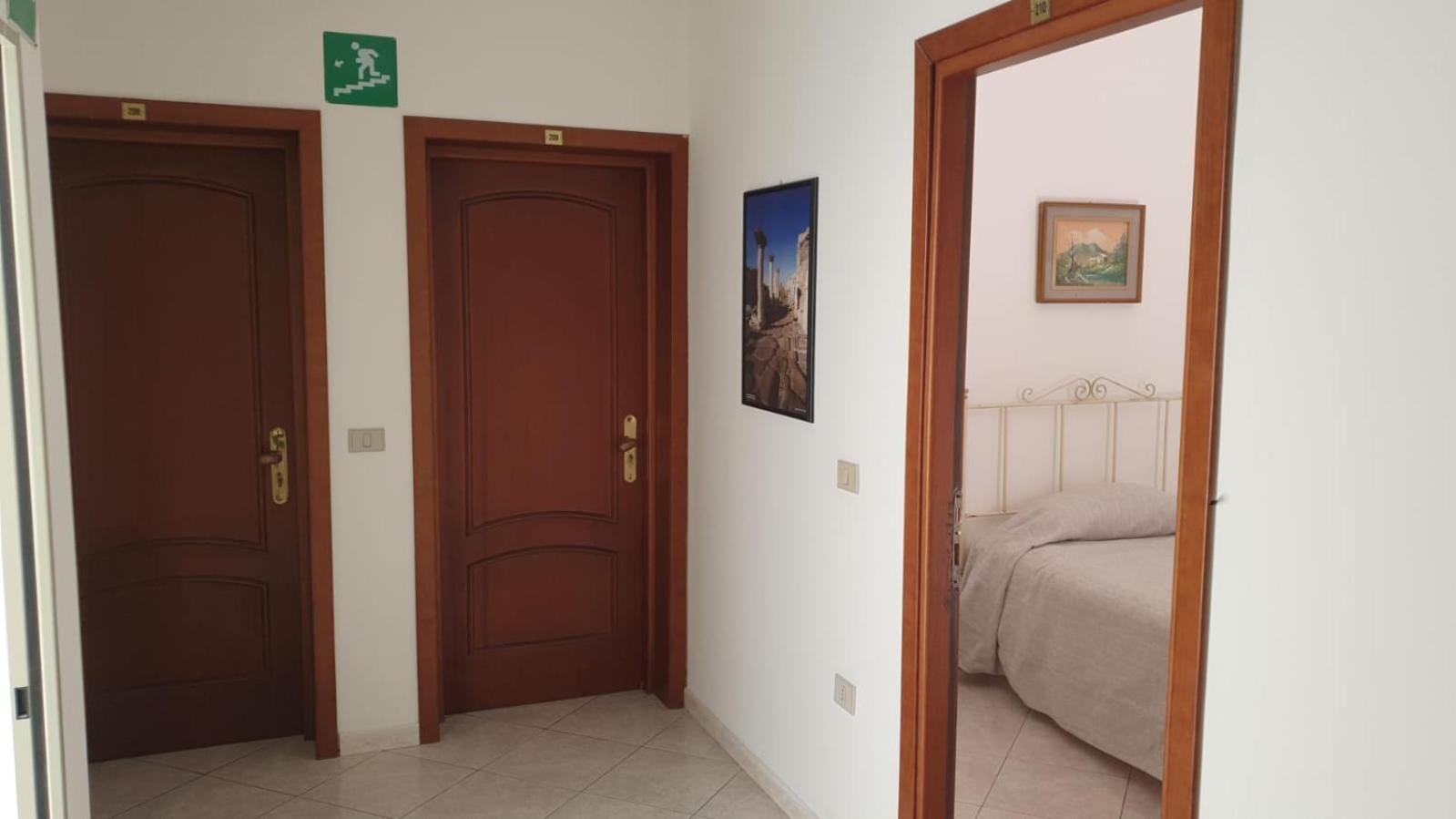 Hotel 4 Mori Cagliari Dış mekan fotoğraf