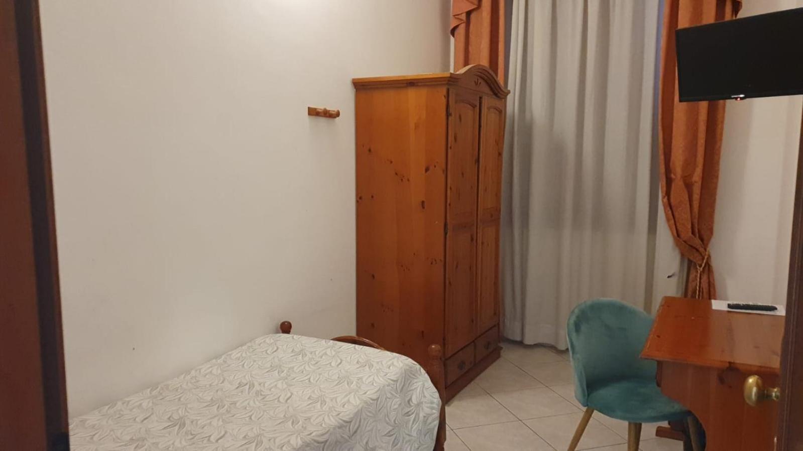 Hotel 4 Mori Cagliari Dış mekan fotoğraf